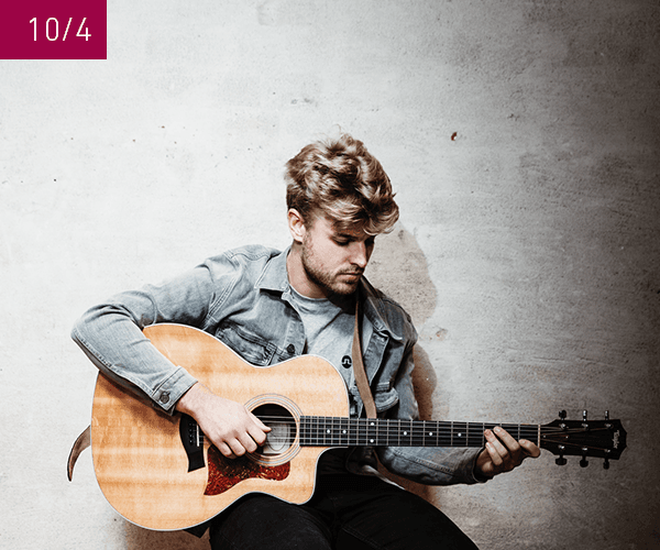 Sandro Cavazza + Support: Esther Vallee